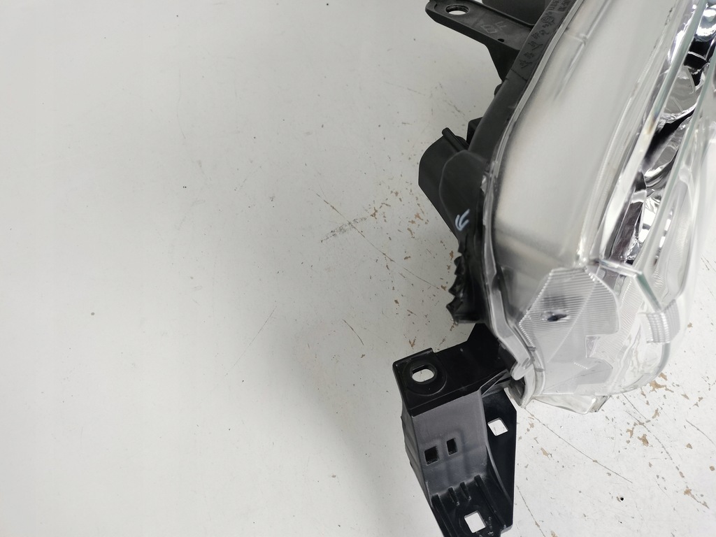 фото №5, Лампа левая фара toyota hilux 15-