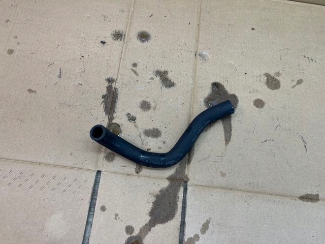 фото №5, Volvo s90 t8 труба шланг повітря 31460841