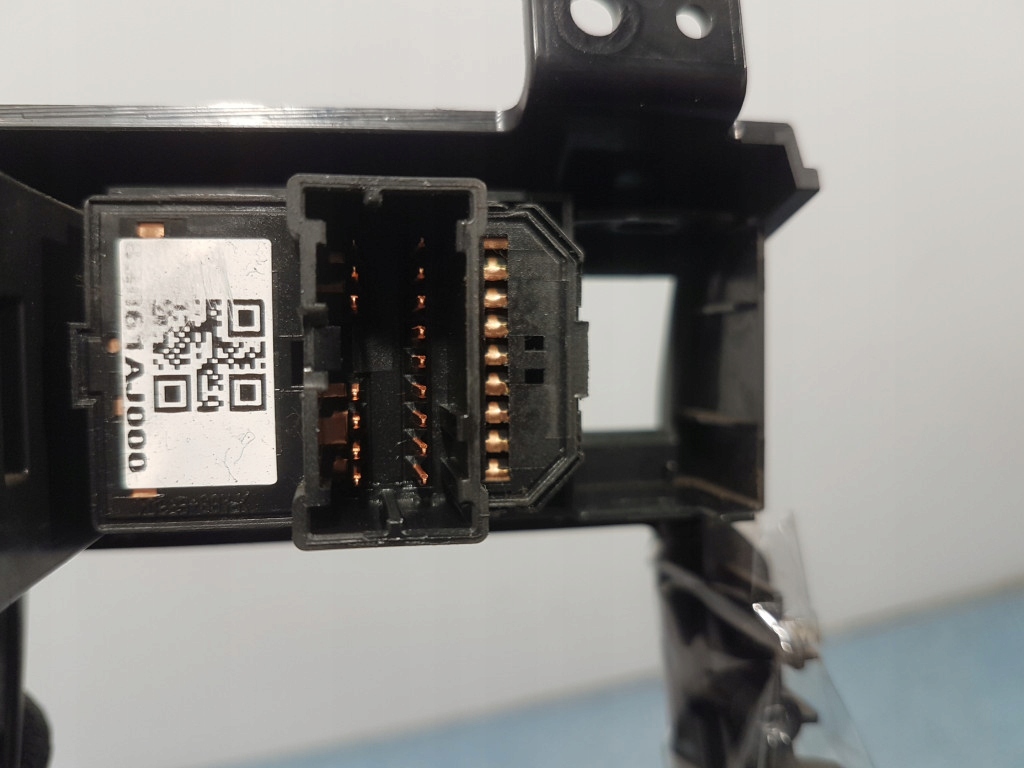 фото №6, Subaru outback iv переключатель зеркал 83061aj000