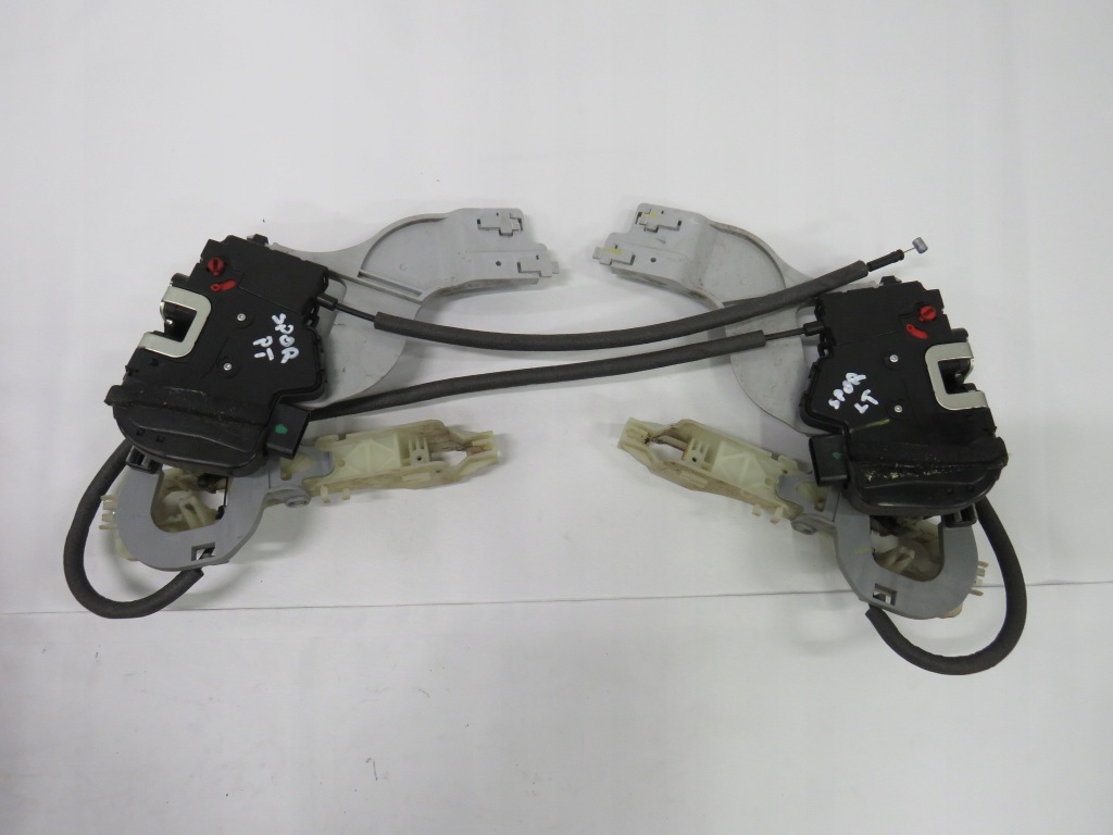 фото №1, Kia sportage iii замок дверь задняя задний 7 pin левый