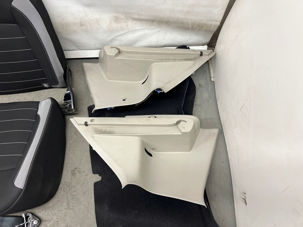 фото №9, Dacia sandero ii сиденье сиденья заднее сиденье переходник фургон салон pas ремни