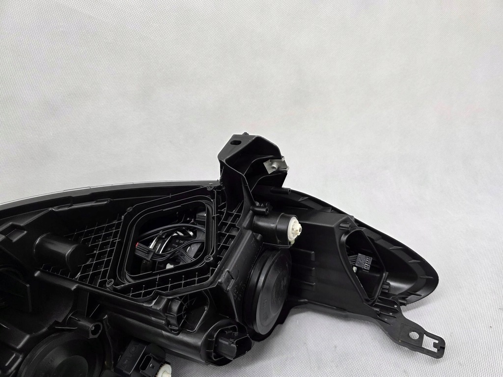 фото №12, Renault kadjar лампа перед передня ліва лінза led europa 260609857r