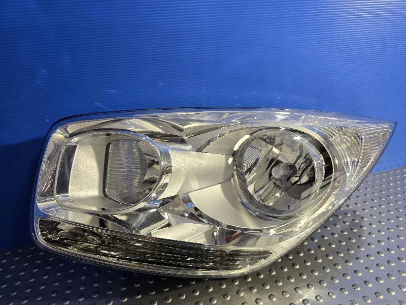 фото №1, Kia venga 09- 92101-1p000 лампа передняя перед левая