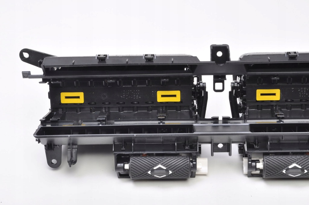 фото №6, Bmw 5 g60 g61 решётка обдув средняя 5a62747 24r