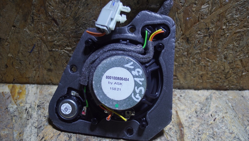 фото №4, Aston martin db11 динамики дверь 800100b06404