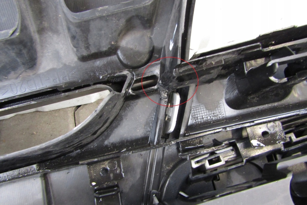 фото №13, Бампер перед renault megane iii coupe 10-12