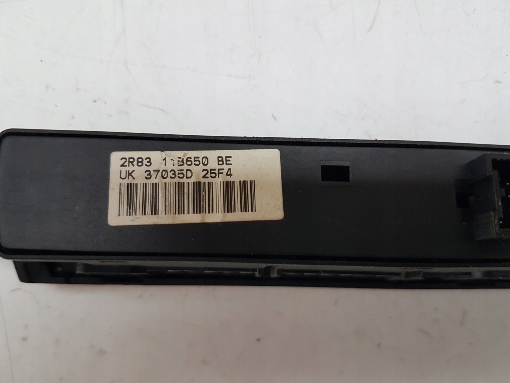 фото №5, Перемикач аварійних сидінь jaguar s-type r lift