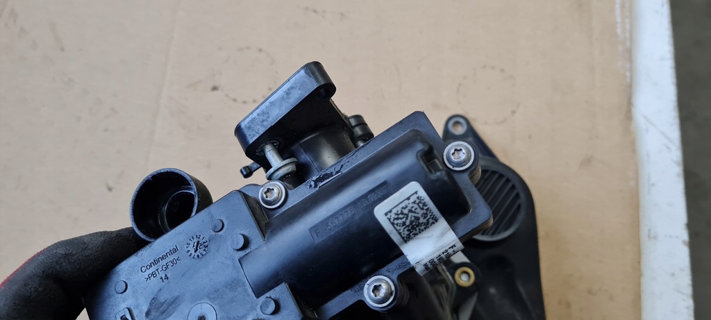 фото №8, S3 8v sedan a3 корпус термостата насос wody 2.0 tfsi 06l121111p