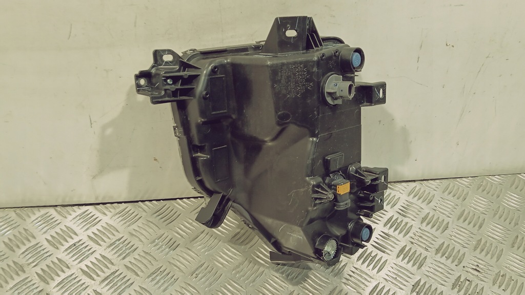 фото №13, Противотуманная фара поворотник mitsubishi l200 v vi 19-25 8315a058 оригинал правый