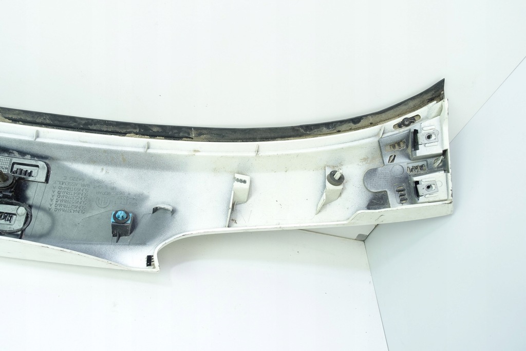 фото №10, Молдинг накладка крышки задняя jeep compass 2017-