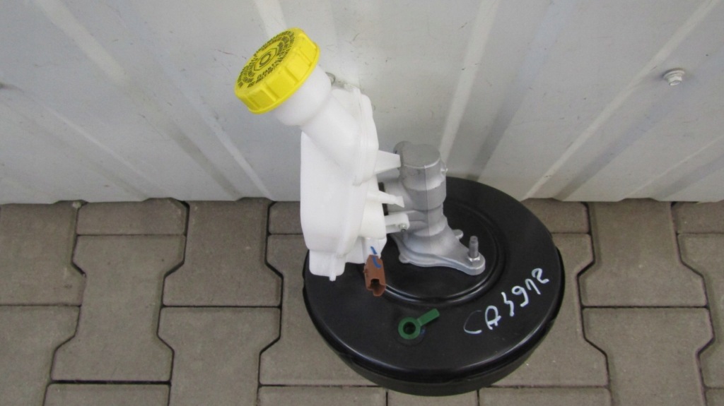 фото №1, Насос тормозная усилитель тормозов peugeot 208 i 2008 i 12-