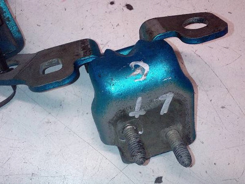 фото №2, Петли дверь левый задняя renault modus