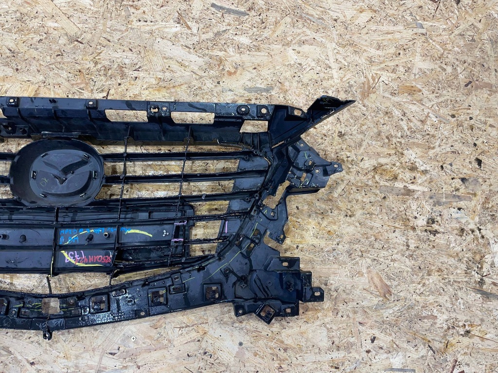 фото №11, Mazda 3 bm iii lift 16-18 решітка радіатора решітка радіатора решітка середня бампера перед