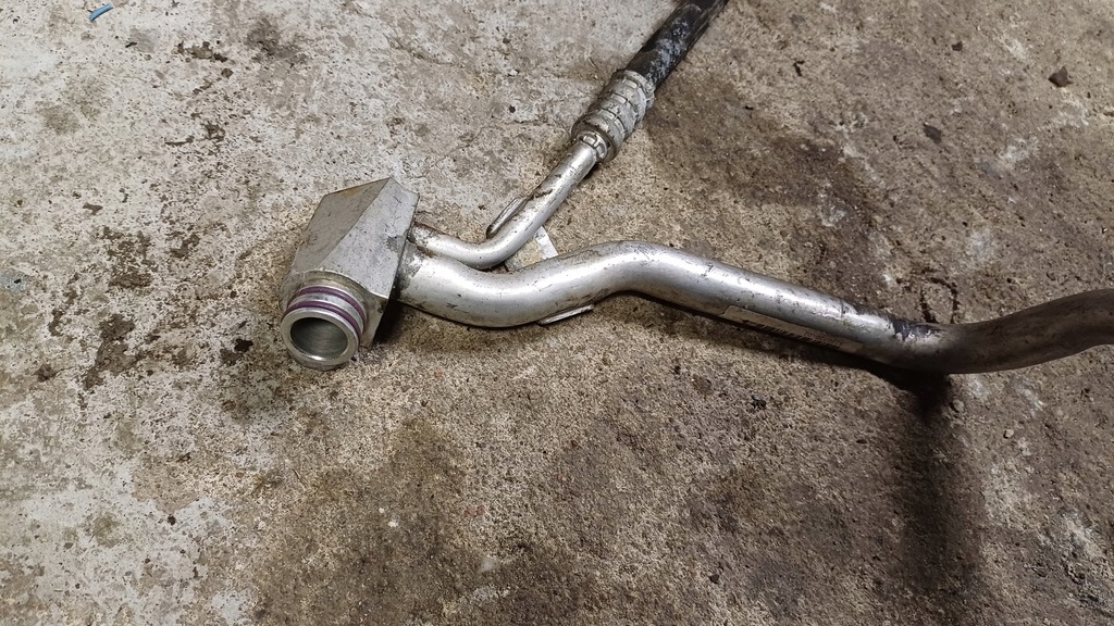 фото №3, Mini cooper r56 1.6 b шланг кондиционера 9250720