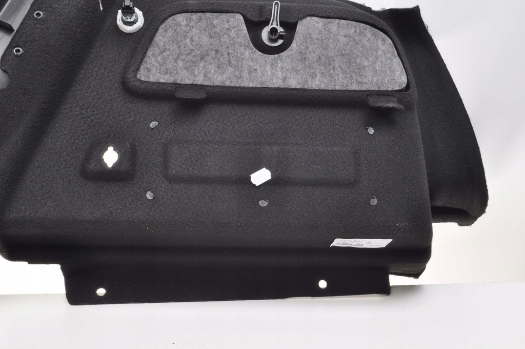 фото №10, Mercedes w176 обшивка багажника левый a1766901941