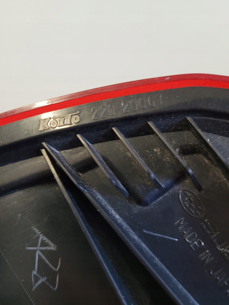 фото №9, Subaru legacy v 5 outback лампа задняя левый задняя левая оригинал 220-20067 eu