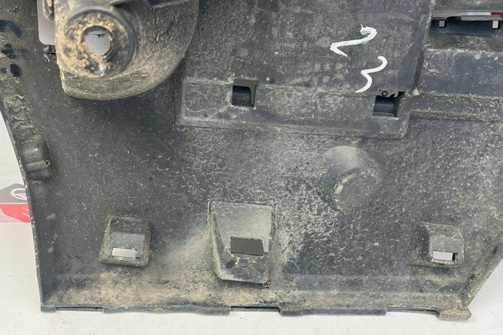 фото №9, Правый направляющая заднего бампера bmw 5 touring f11 15857711 3.0l дизель 2014