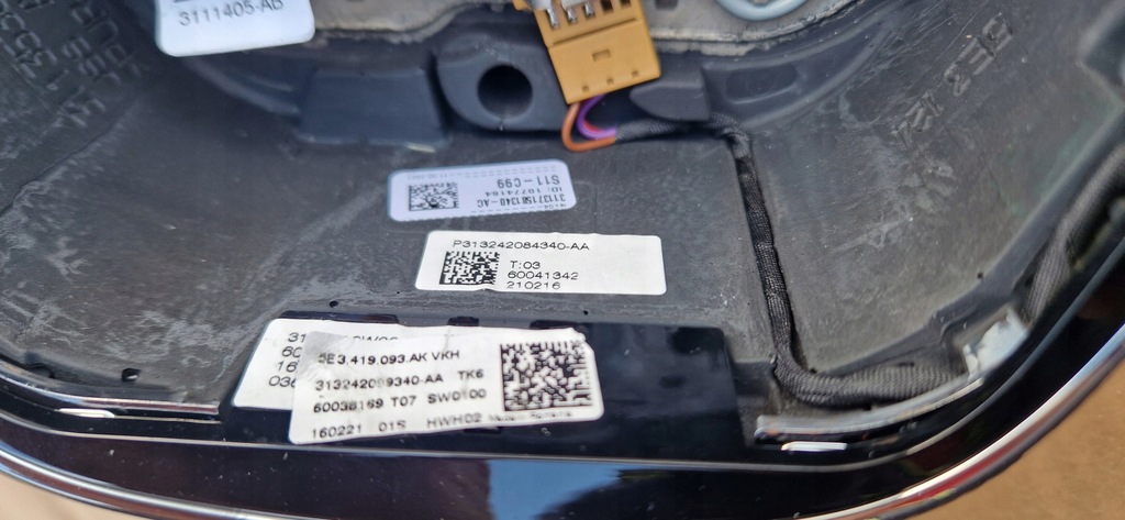 фото №7, Воздуховод skoda scala octavia kamiq 5e3419093ak кожа подогрев ideał