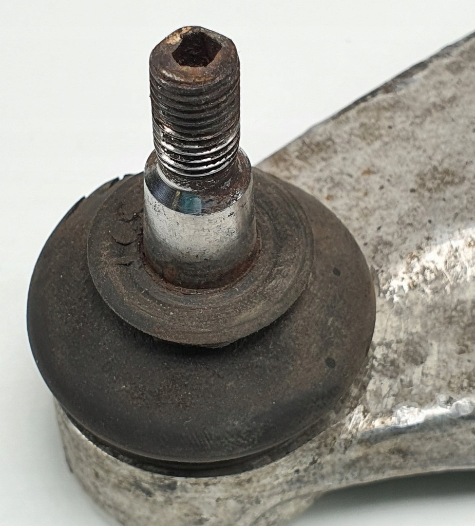 фото №2, Важіль лівий перед верхній alfa romeo 147