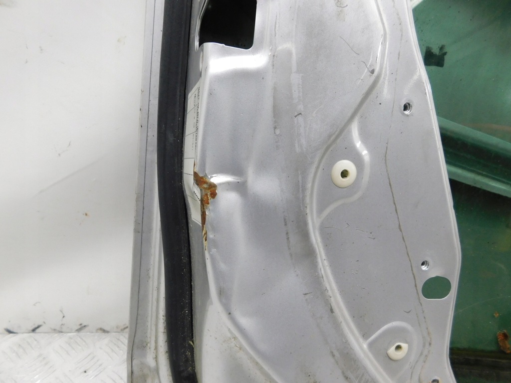 фото №11, Дверь левая перед - chrysler lanica town&country voyager v 08-16