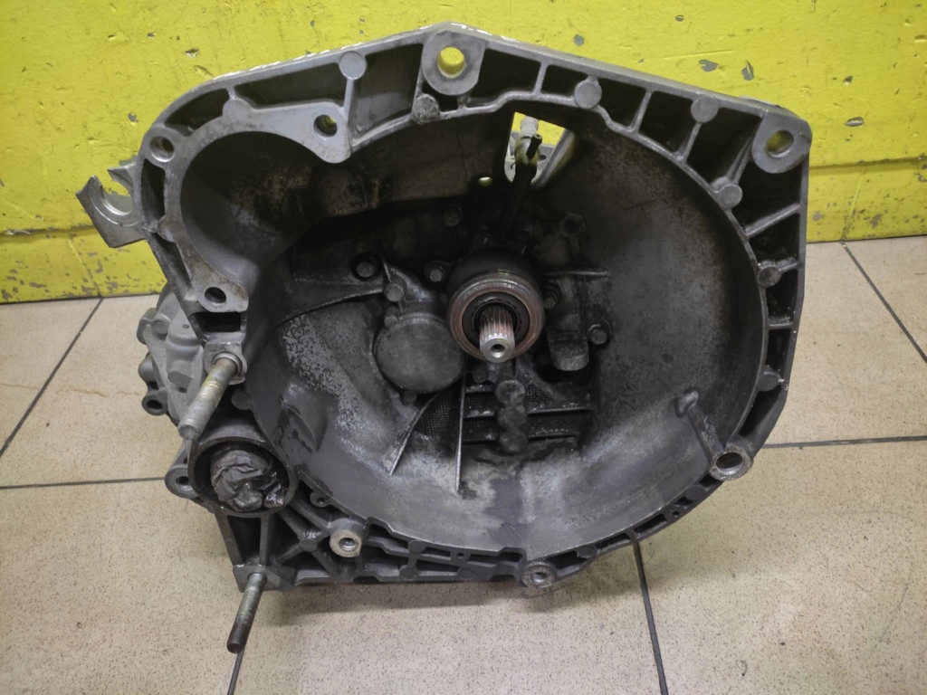 Alfa romeo 147 1.6 коробка передач передач Цена