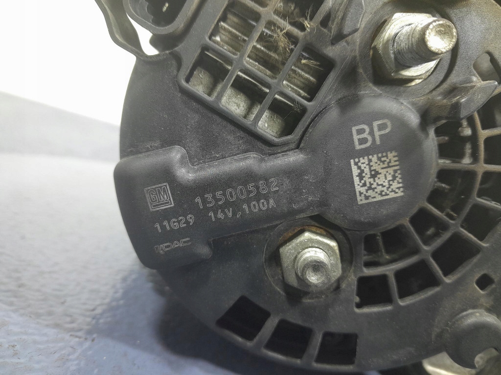 Opel astra j 1.4t 120 km a14net генератор 13500582 Оригинал