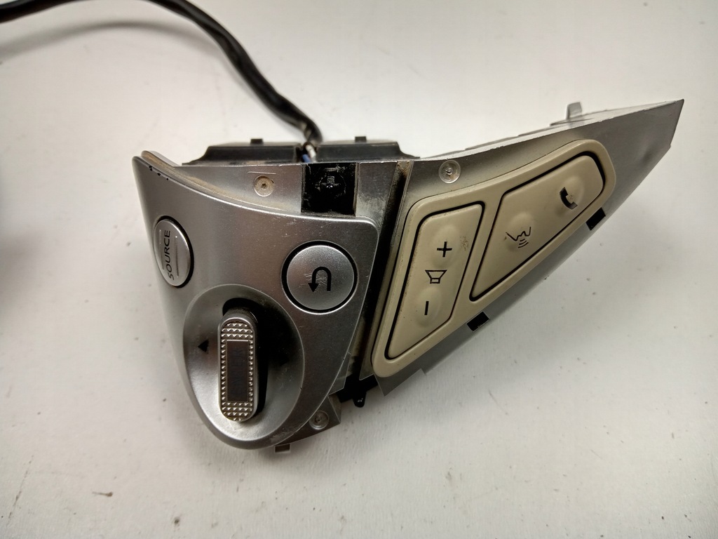 фото №11, Переключатели w руль l/p infiniti qx70 fx30d