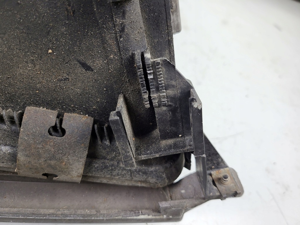 фото №14, Audi s8 d2 a8 4.2 lift 00r лампа левая ксенон europa