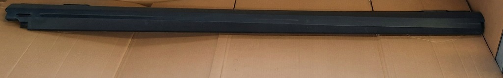 фото №1, Range rover evoque молдинг порог правая bj32-10154-ab