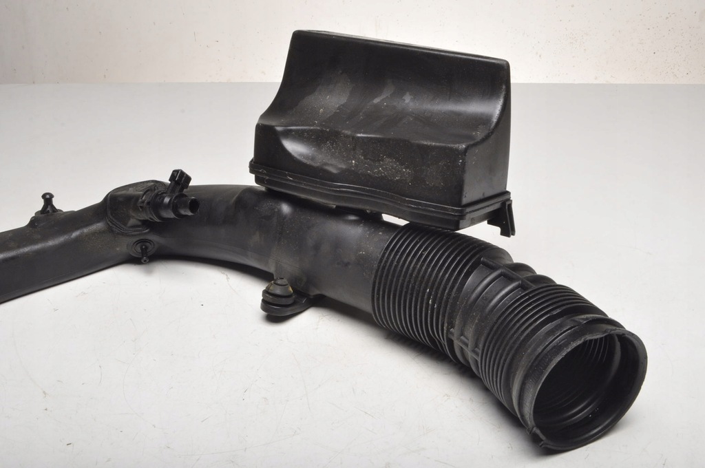 фото №7, Volvo xc70 ii 2.4 d5 215km труба повітрозабірник повітря 31657655