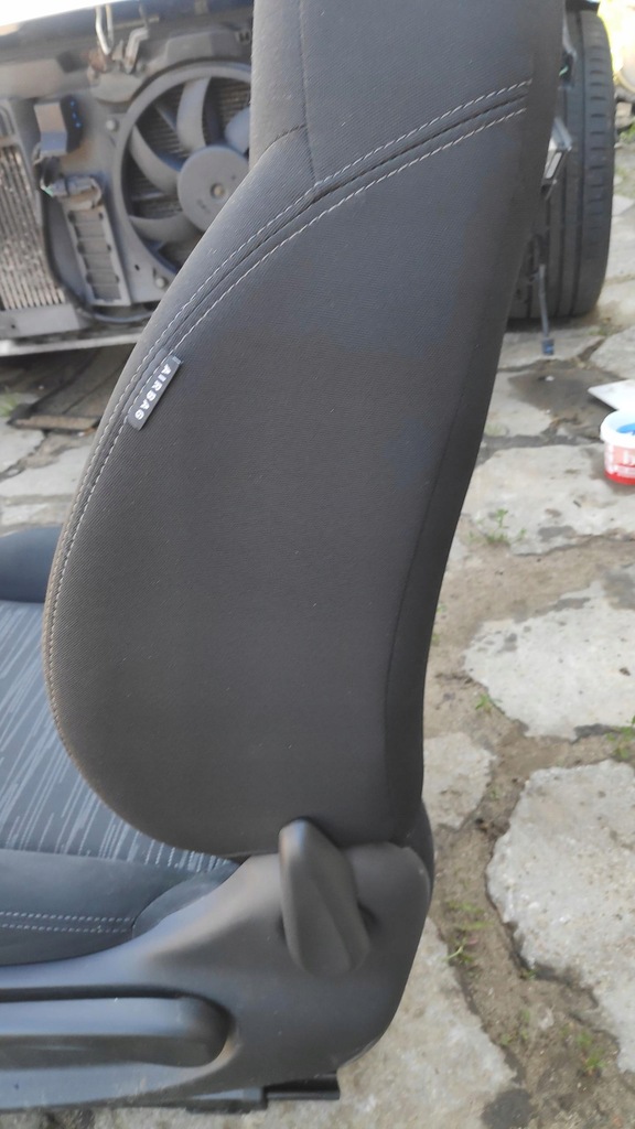 фото №7, Сидіння лівий перед eu peugeot 208 i