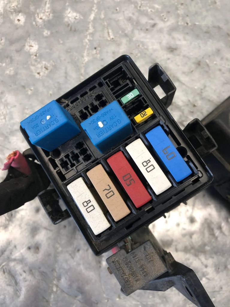 фото №3, Коробка предохранителей renault scenic iii 243880001r