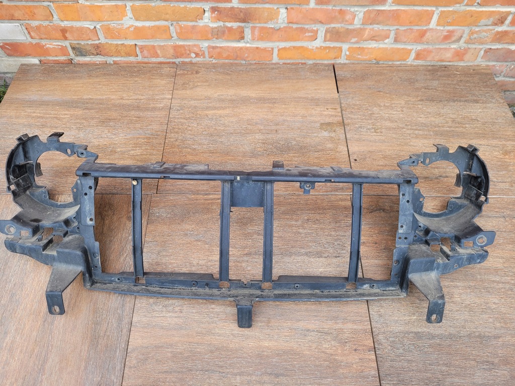 фото №1, Jeep cherokee kj 01-05 pas передній