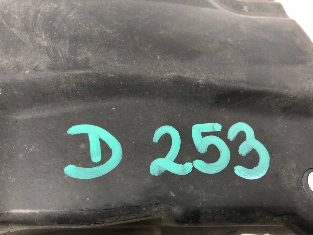 Защита амортизатора mercedes s w223 a2236981600 Недорого