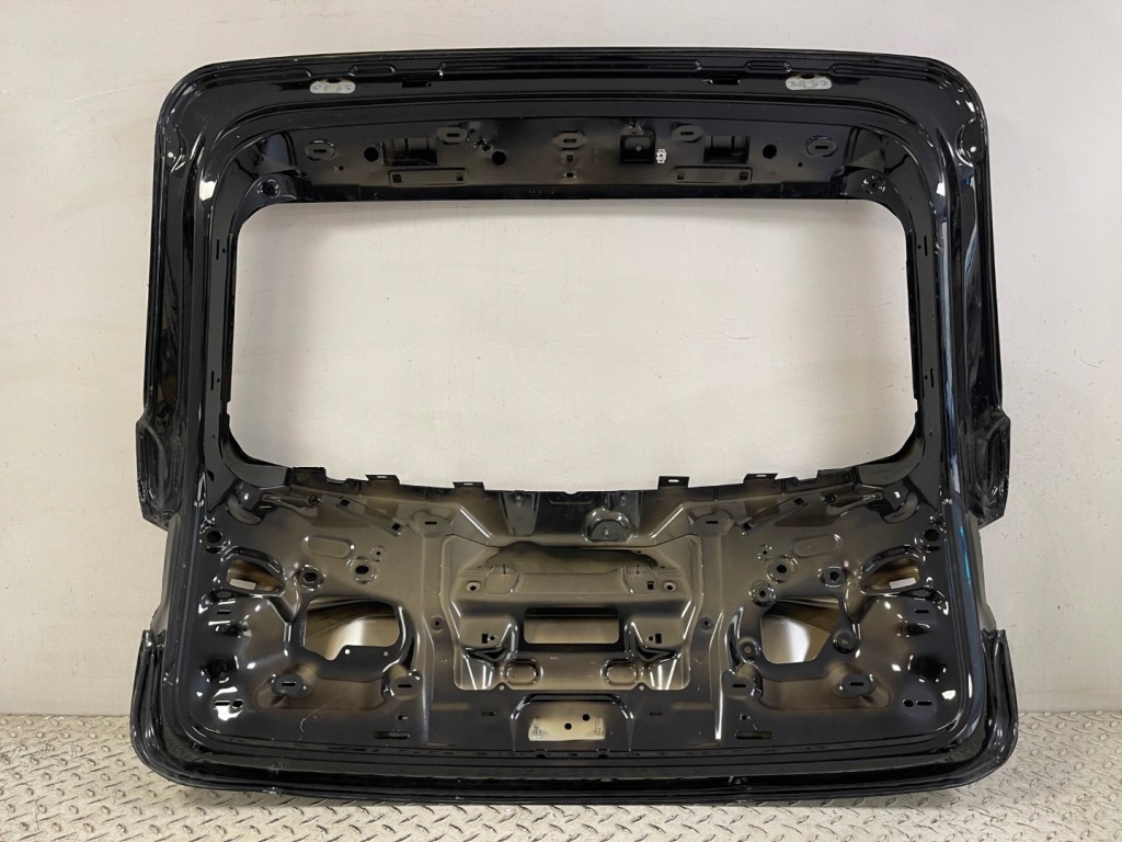 фото №10, Ładna крышка багажника багажника audi q4 etron e-tron 21-25 89a827105 89a827159