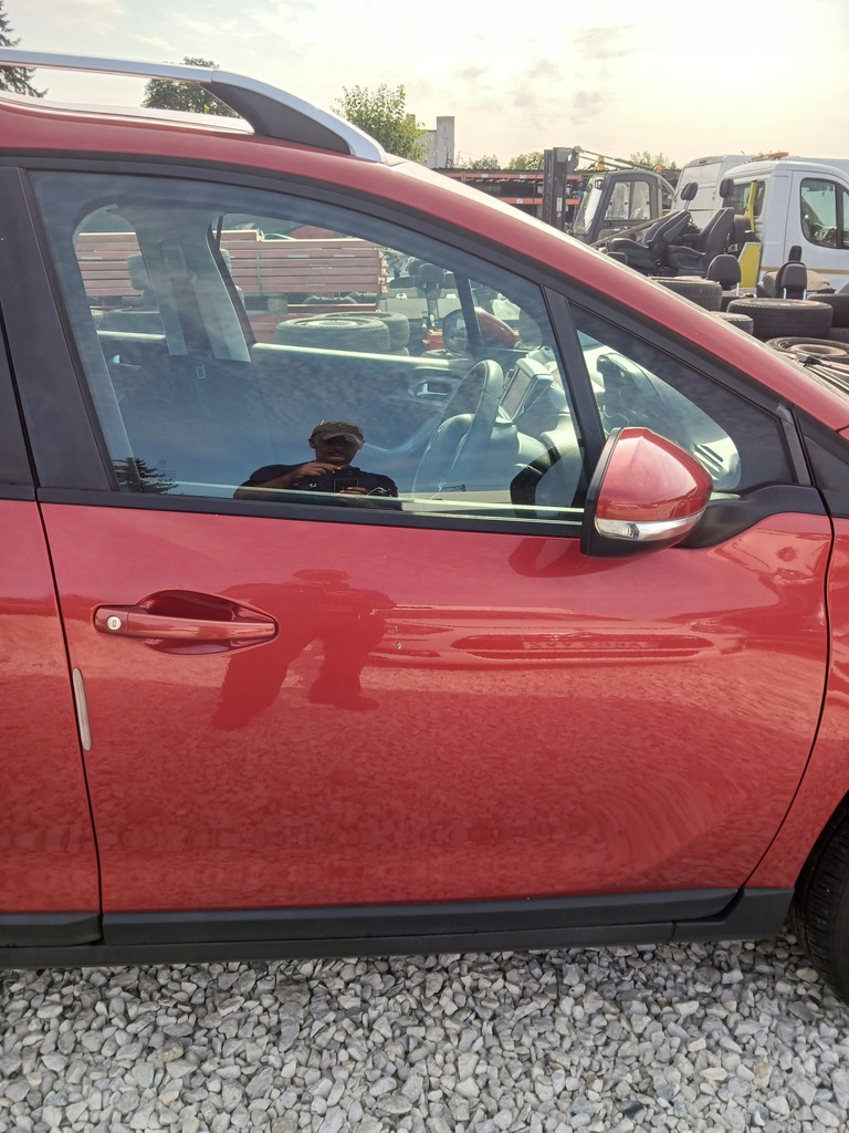 фото №1, Дверь правый перед peugeot 2008 khk 2014 rok