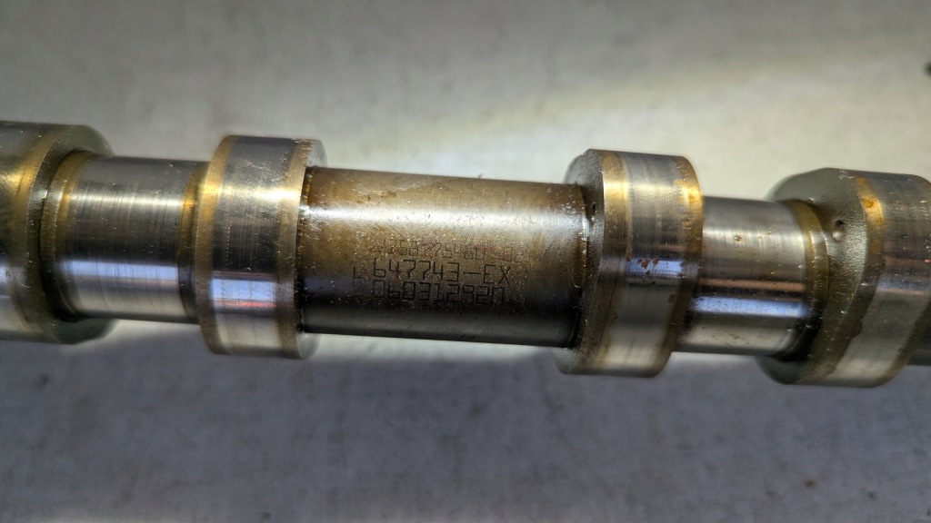 Вал распределительного вала выпускной citroen cs3 1.6 vti Киев