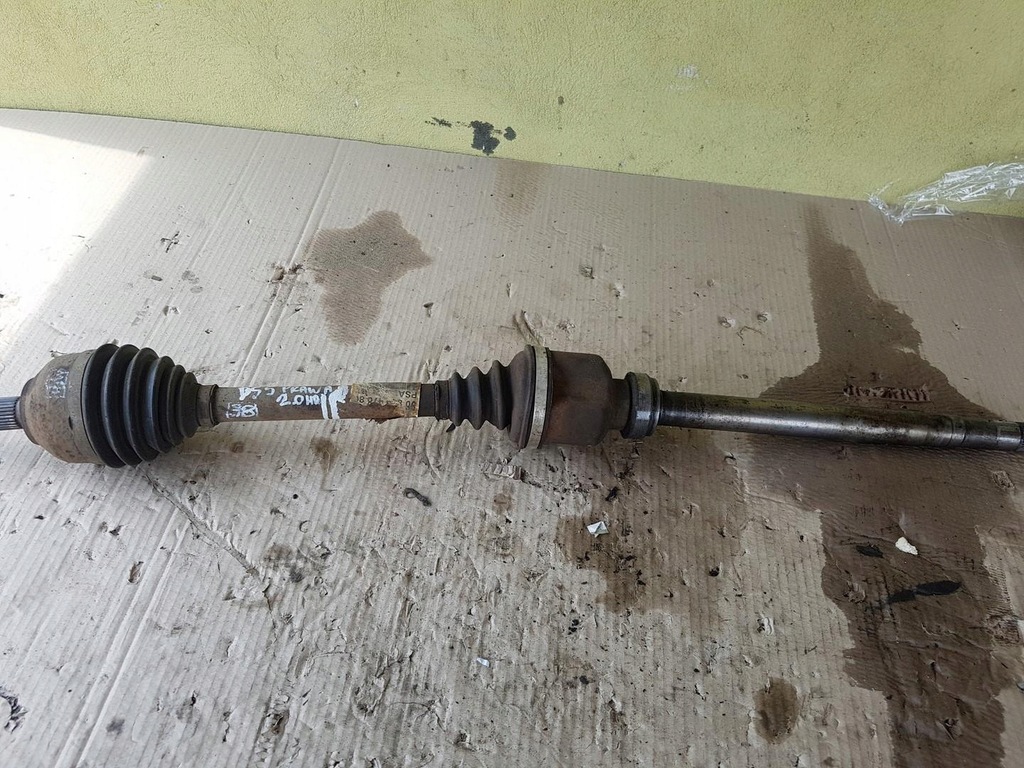 фото №1, Приводной вал правая citroen ds5 9684947880