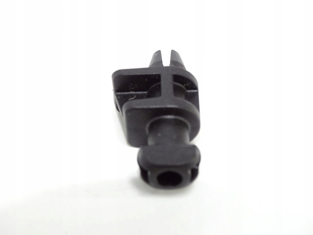 фото №4, Новый кронштейн крышки полка багажника range evoque -18