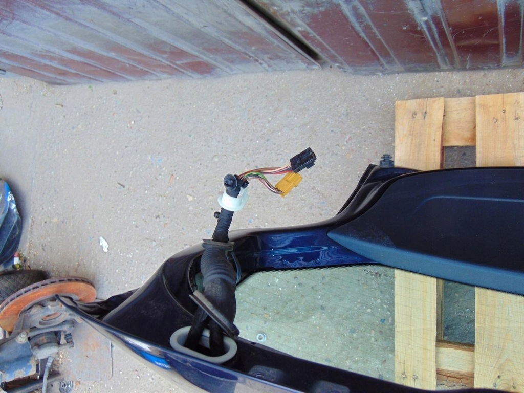 фото №6, Кришка багажника задня скло seat mii granatowa