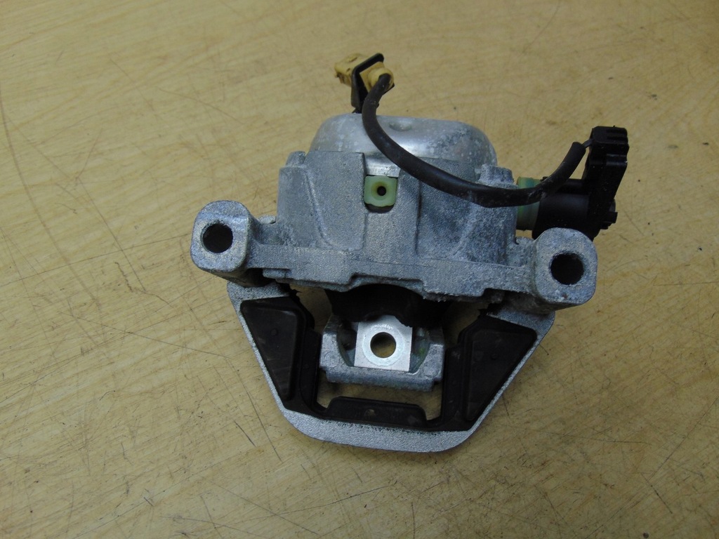 фото №9, Подушка двигуна кронштейн audi a6 c7 датчик 4g0199381