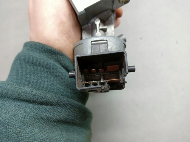 фото №5, Mazda 3 замок запалювання ключ