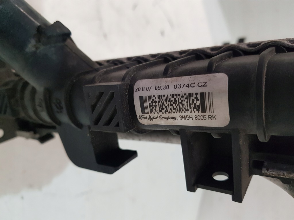 Ford оригинальный номер 3m5h8005rk радиатор, система охлаждение двигателя в Украине