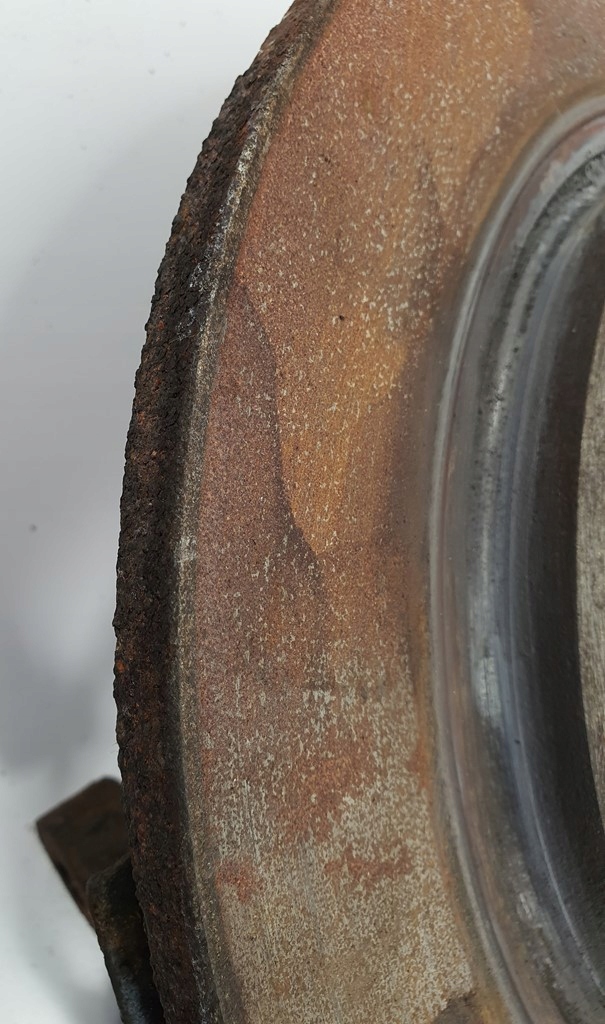 Ступица поворотный кулак правый задний  mercedes ml w163 Доставка