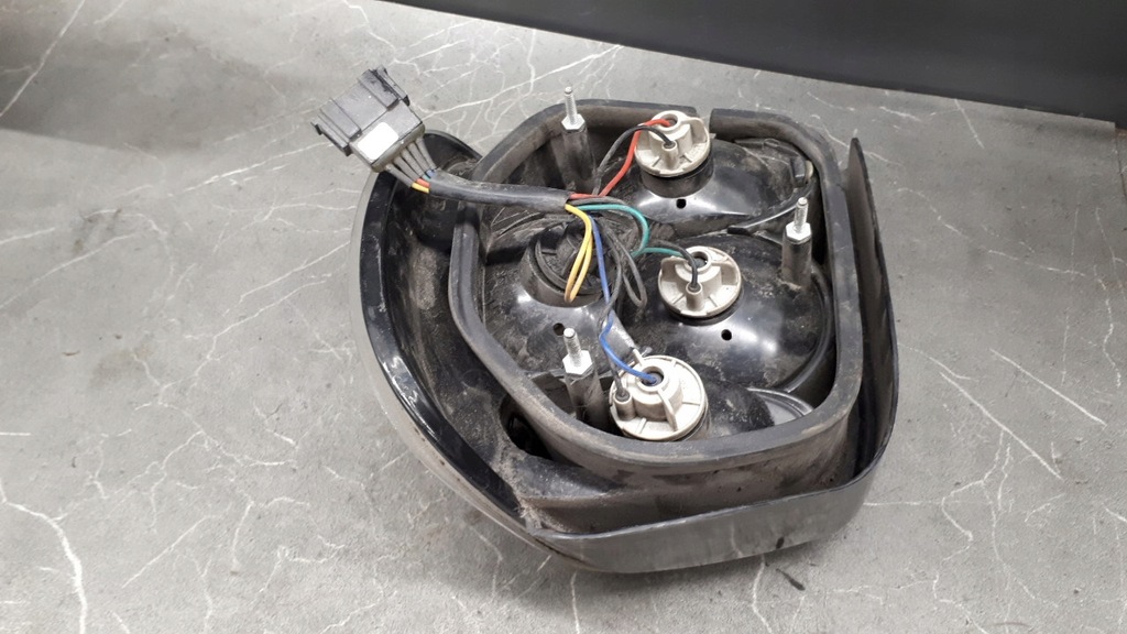 фото №9, Лампа левый задняя vw polo 6n тюнинг junyan