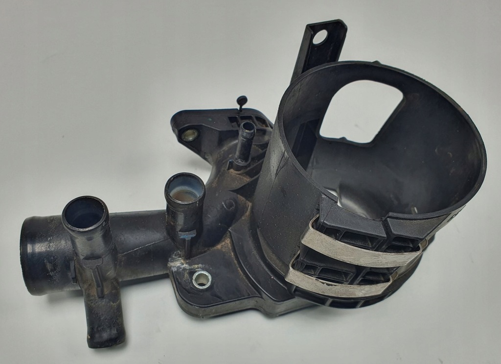 фото №1, Кронштейн фільтра пального mercedes glk x204 2.2 cdi