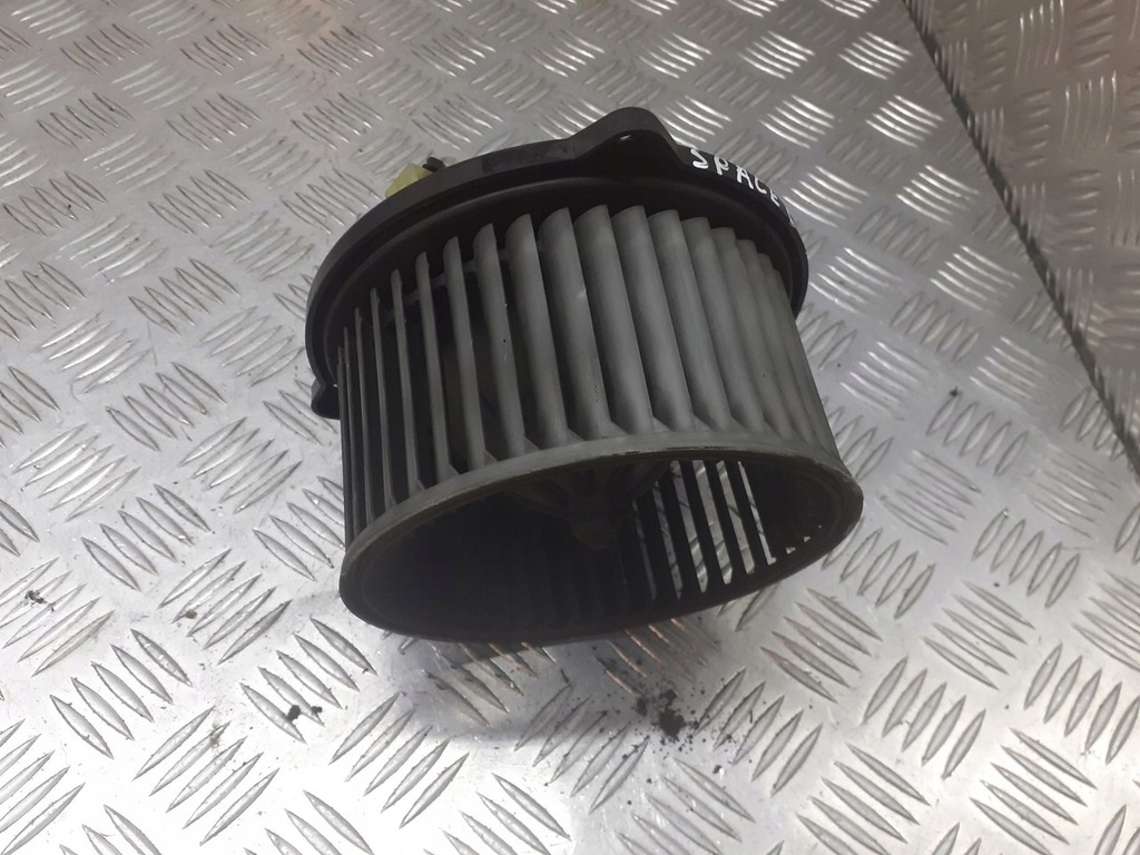 фото №1, Вентилятор обдув mitsubishi space star mr016070