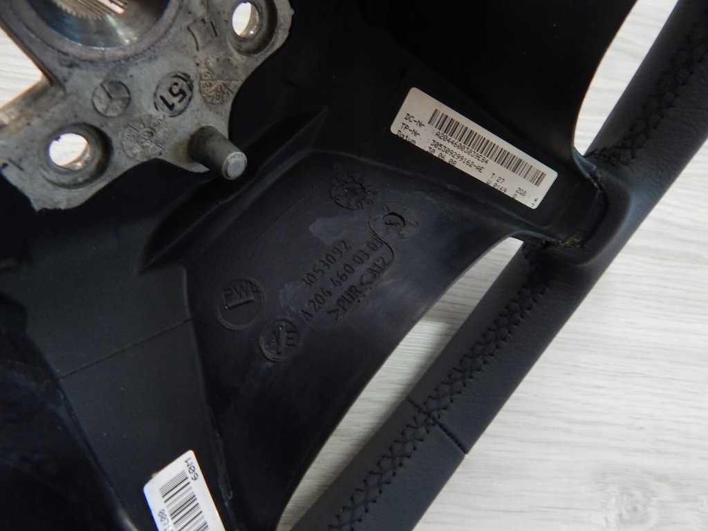 фото №9, Mercedes c-klasa w204 glk x204 - воздуховод - обшивка czytaj описание