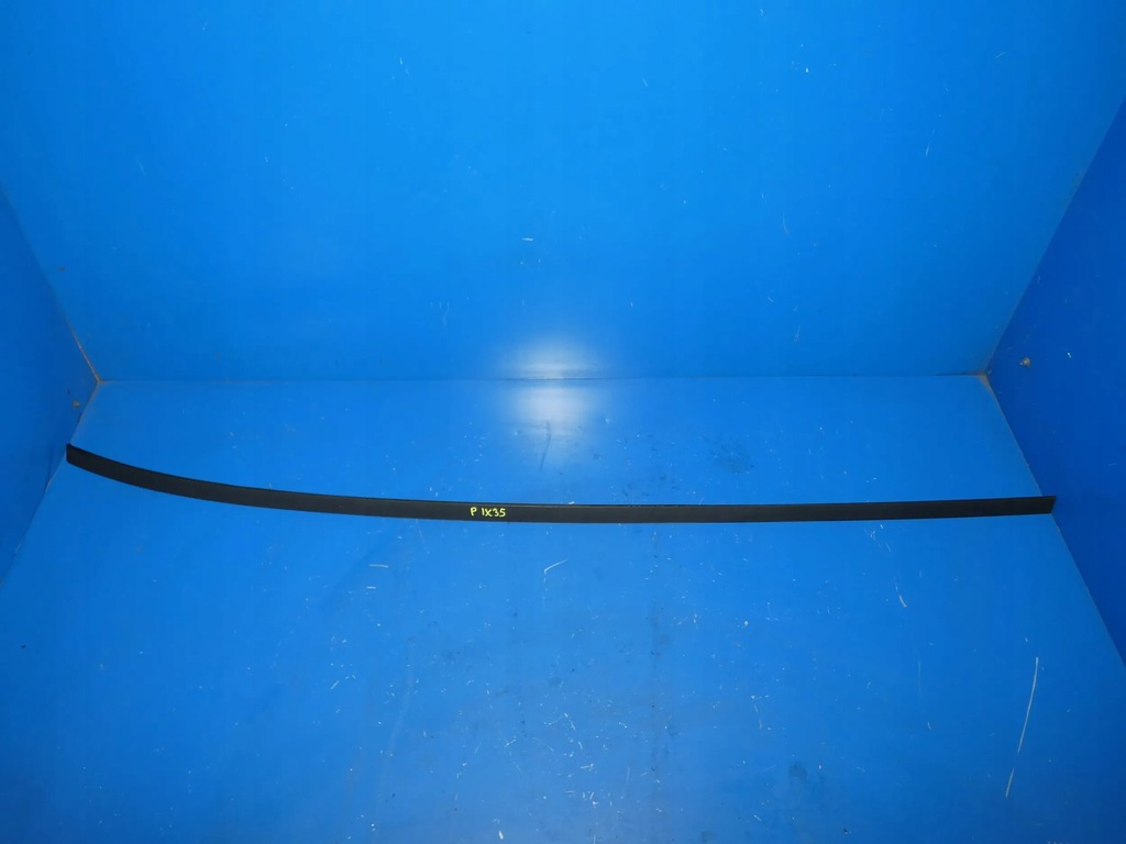 фото №1, Hyundai ix35 молдинг дахова права