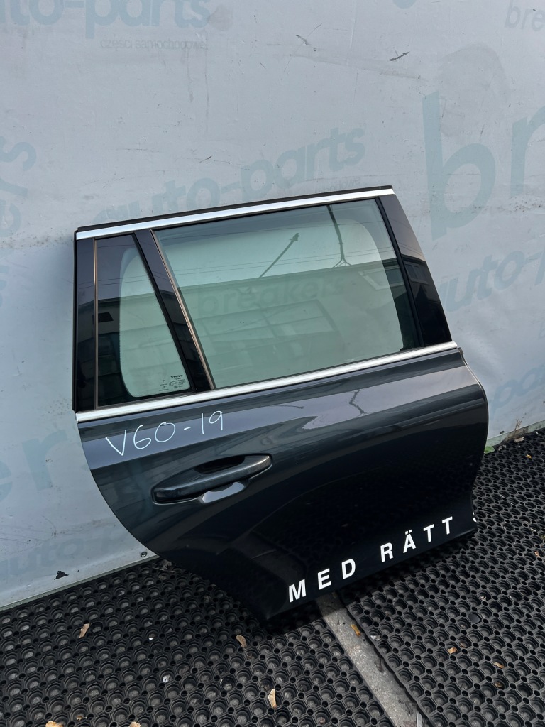 фото №3, Volvo v60 ii дверь правое задние